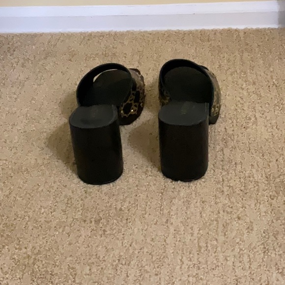 DELETES 4 GOOD AT MIDNIGHT  Valentino KiKi Black Clogs 8 Authentic - Picture 5 of 7